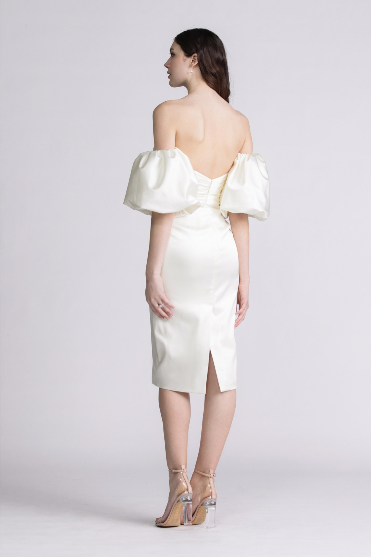 通过继betway必威官网客户端续萎缩。黛米图10