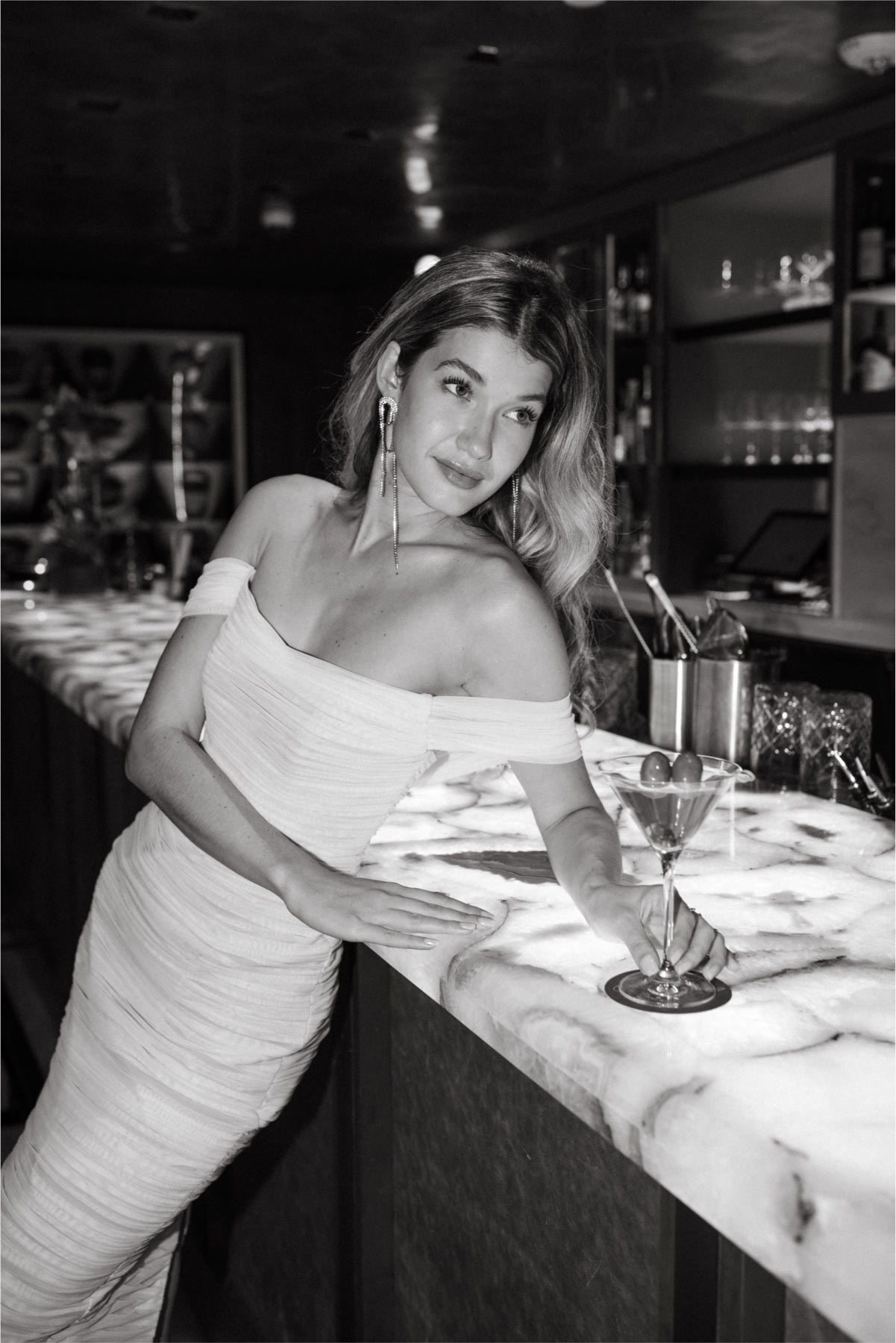 通过继betway必威官网客户端续萎缩。图6显示了乔安妮